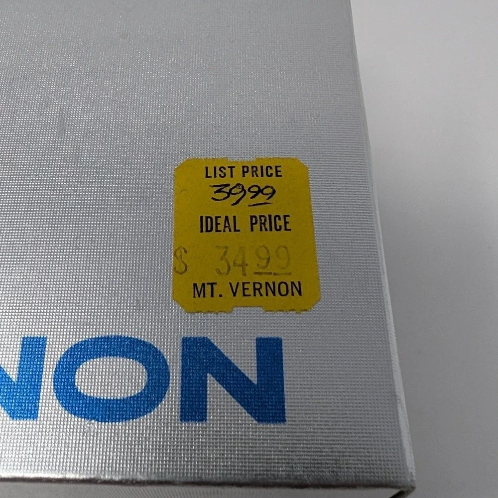 Chinon 1500XP Computer Auto-Electronic Strobe Flash Unit with Box & Manual
